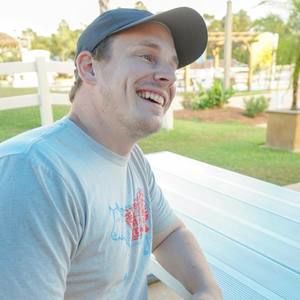 Meet your Posher, Joel